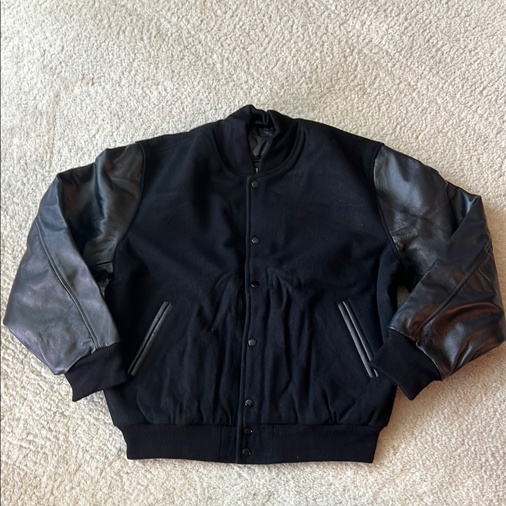 Stewart & Strauss (The Jacket Shop) Men's Black Wool & Leather Varsity Jacket XL